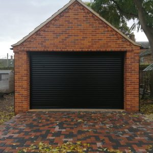 RD77 Large Door - Laminate Black