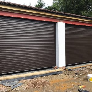 RD77 Large Door - Brown